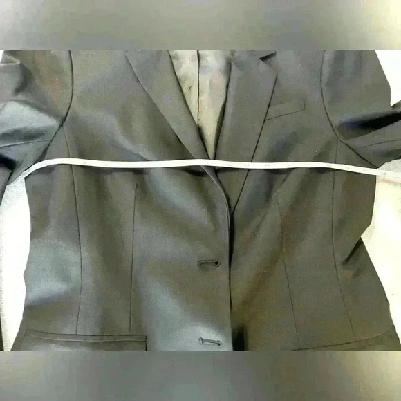 Ladies Banana Republic Wool Black 2 Button Blazer Size 10 - Picture 9 of 9